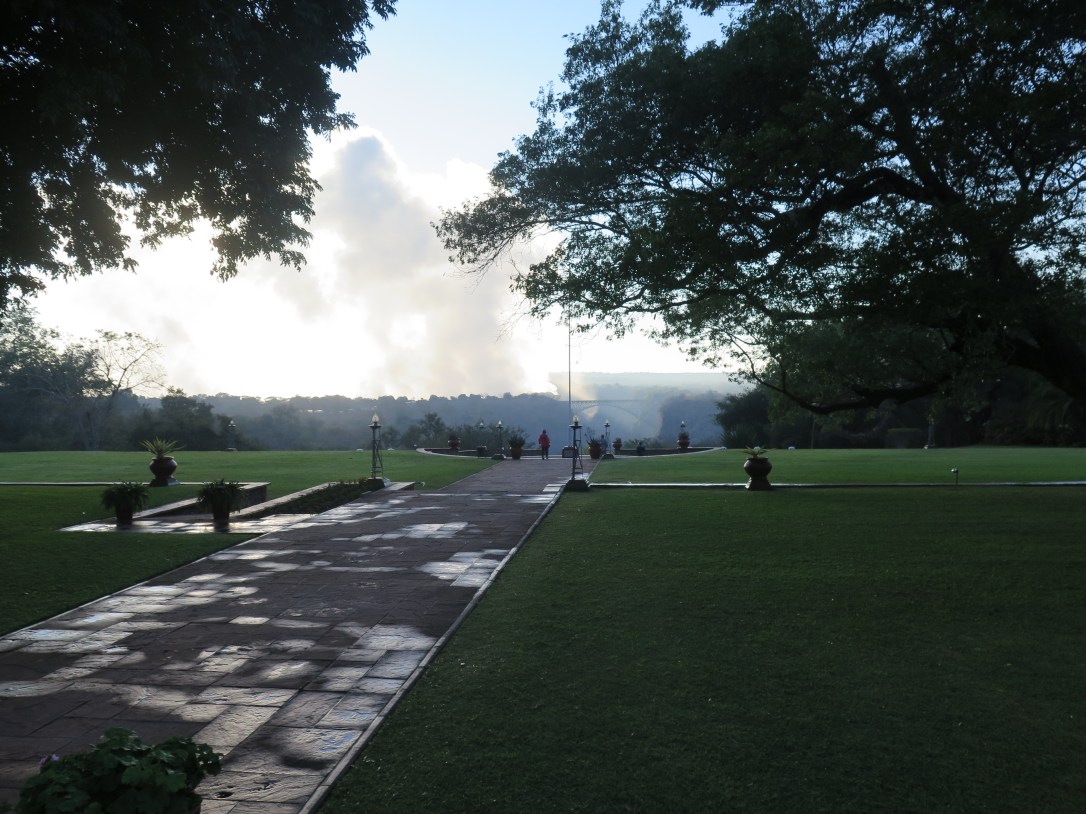 The Smoke that Thunders - It's spray from Victoria Falls not Low-Slung cloud